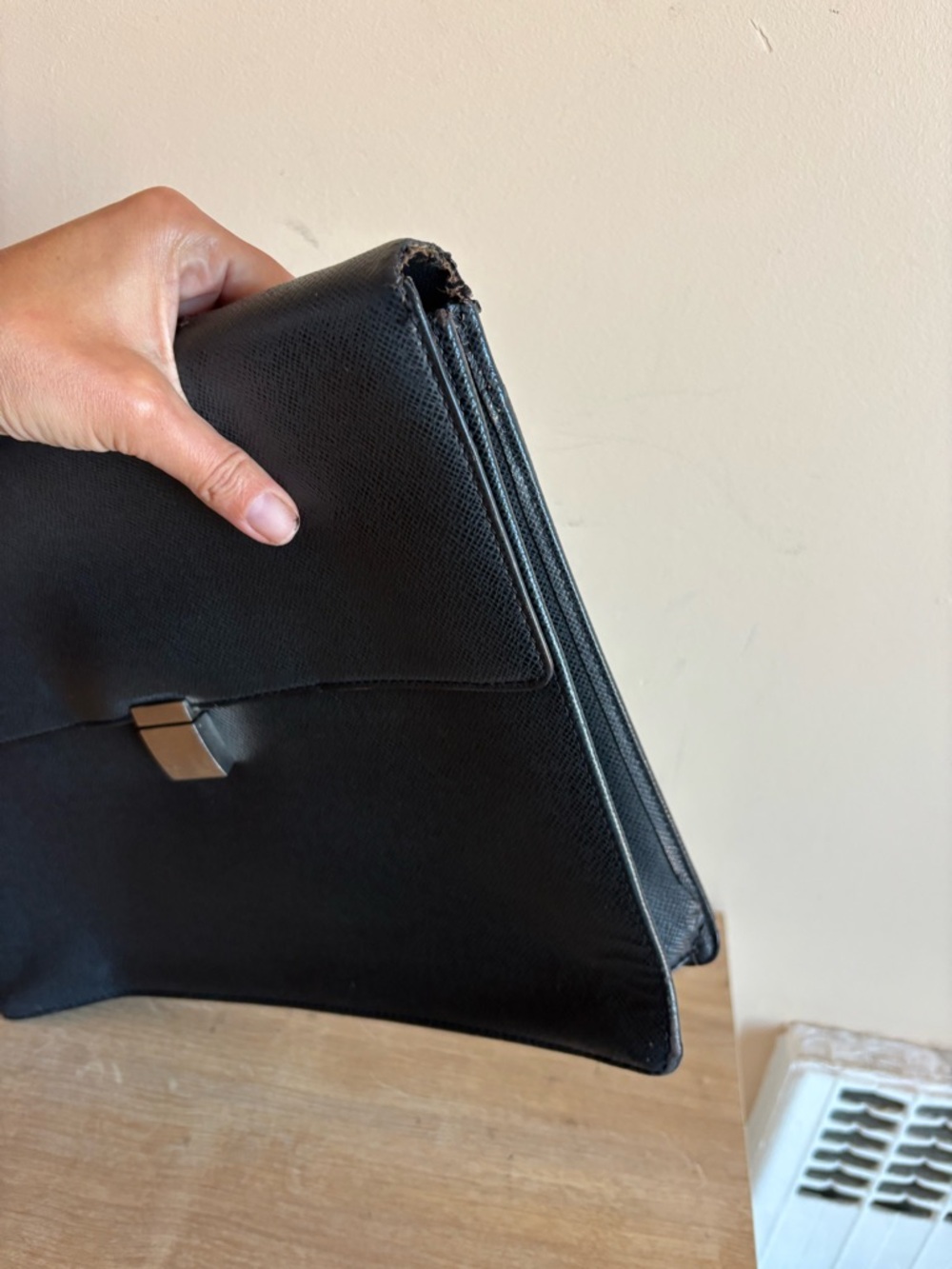 Authentic Lpuis Vuitton clutch briefcase - Picture 4 of 10